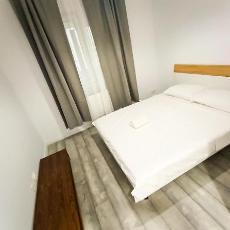 Preciziei Retreat Ap With Parking And Self Check In Apartment บูคาเรสต์ ภายนอก รูปภาพ